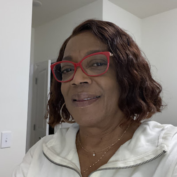 Meet the Posher Other - Meet your Posher, Diane